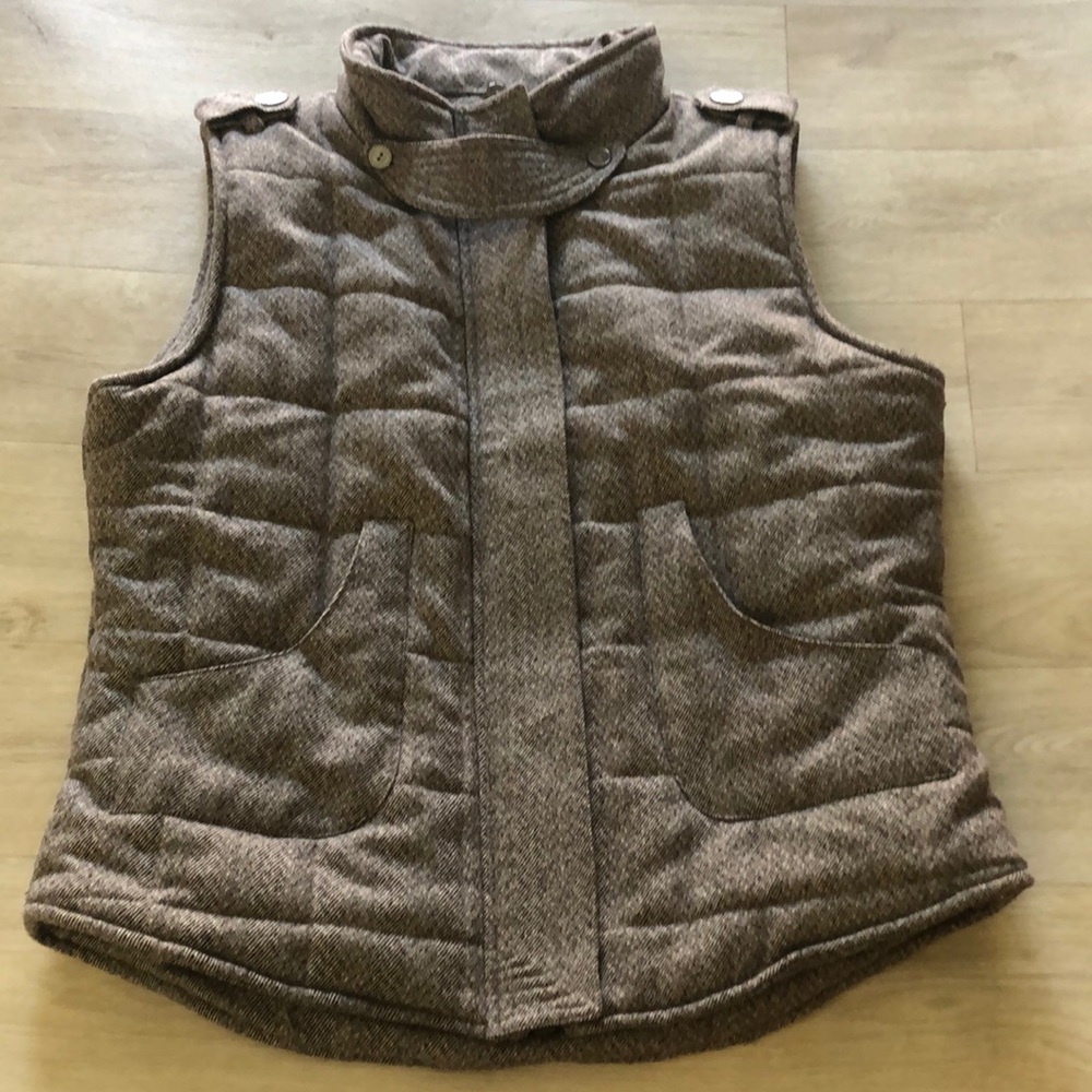 Tyler Boe Women’s Brown Vest
